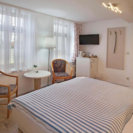 Ferienzimmer In Der Villa Ostseelilie 萨斯尼茨 外观 照片