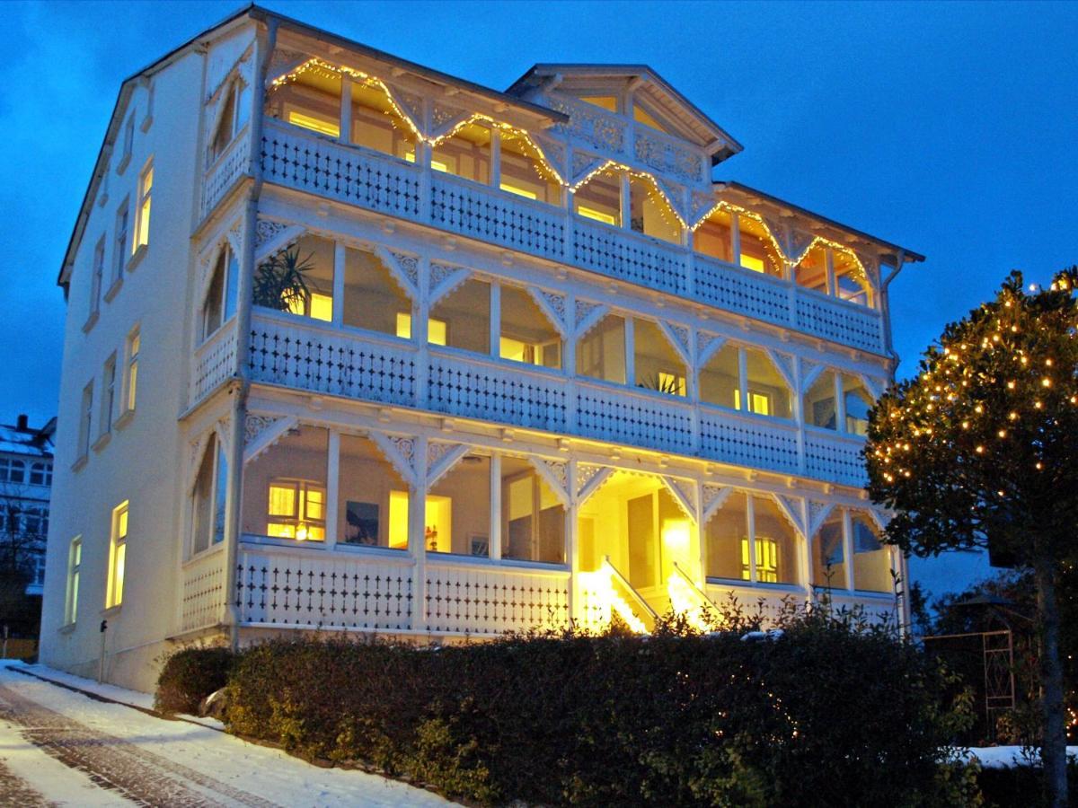 Ferienzimmer In Der Villa Ostseelilie 萨斯尼茨 外观 照片
