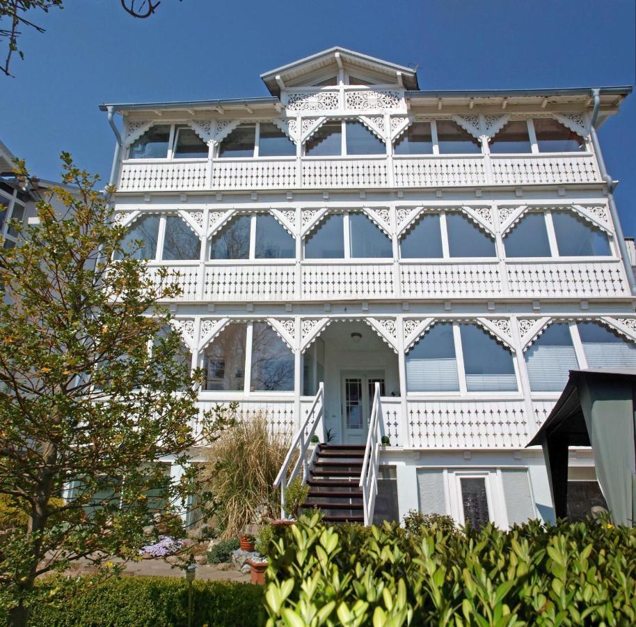 Ferienzimmer In Der Villa Ostseelilie 萨斯尼茨 外观 照片